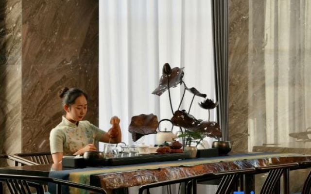 Yonghe Wenchang Hotel – People – Linfen