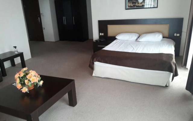 Zarha Mountain Resort