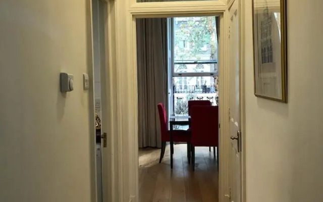 15 Beaufort Gardens Apartments
