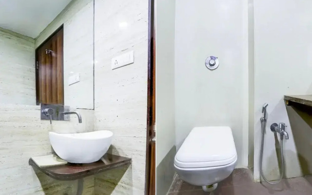 Stylish & Modern Stays at Palette River Front