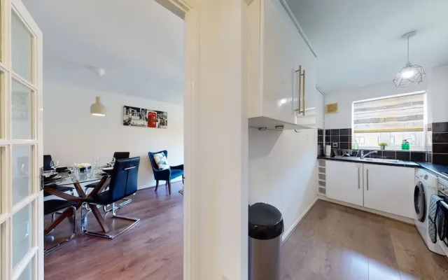 4guests-parking-2br-familyfriendly