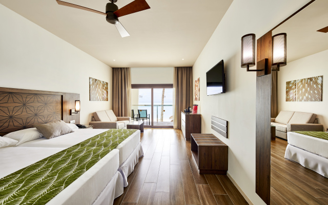 RIU Atoll All inclusive Hotel