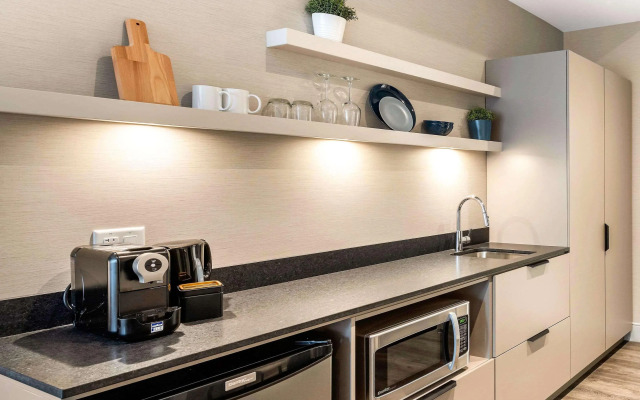 Hotel Royal William, an Ascend Collection Hotel