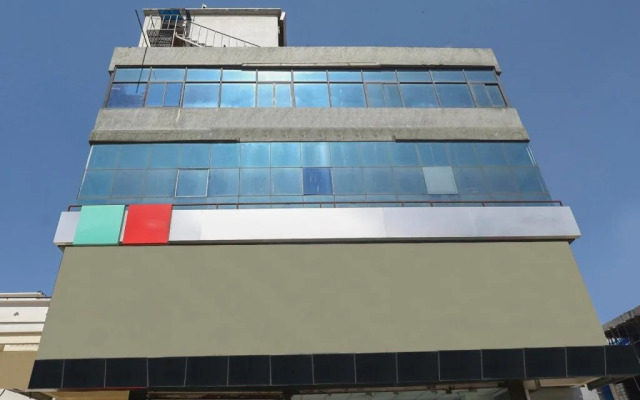 Transit Hotel By OYO Rooms