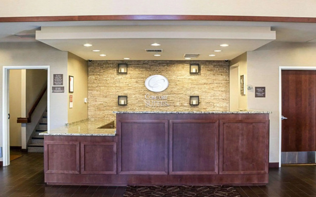 Comfort Suites Fargo Medical Center