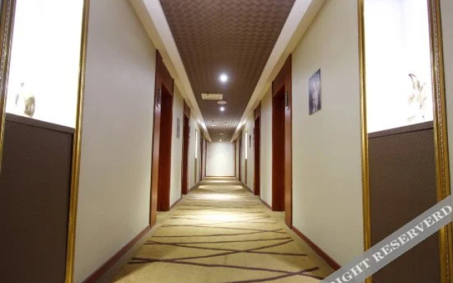 Yuanfang Busienss Hotel