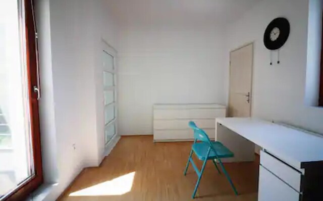 Maharaja Mountain Palace 3-bed Apartment in Buda