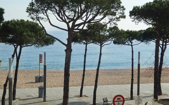 Apartamento Primera Linea de Mar Fanals