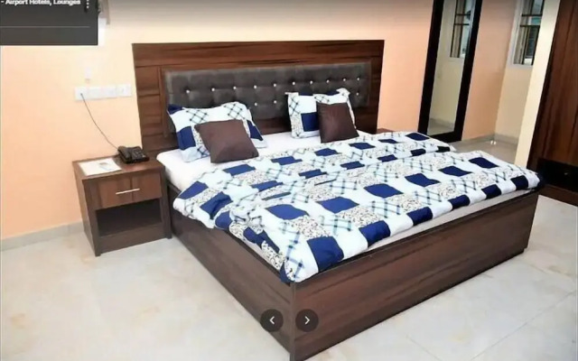 Paragon Gardens & Suites