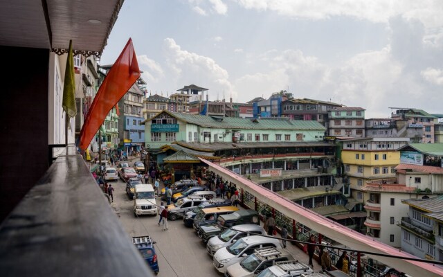 Gangtok Central Rooms Near Mg marg