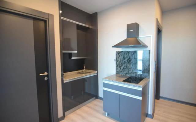 Marina Green Suit Hotel