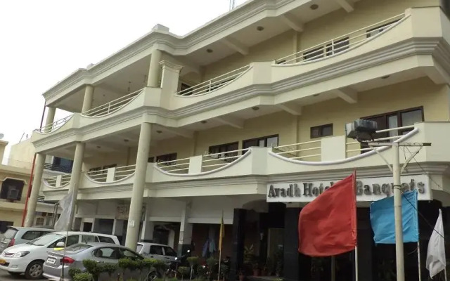 Avadh Hotel & Banquets