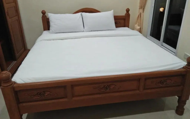 Khaolak Tusneem Resort