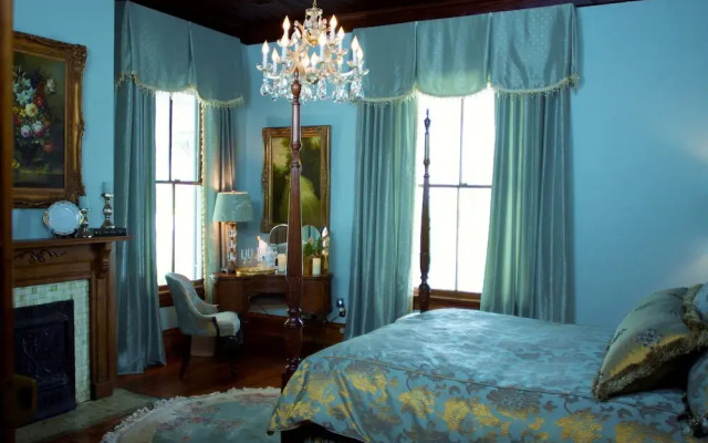 Rosemary Inn Bed & Breakfast
