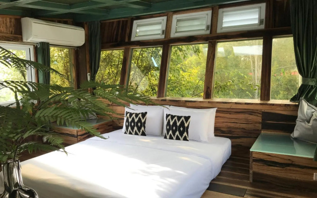 Sun Moon Lake Secret Garden Villa