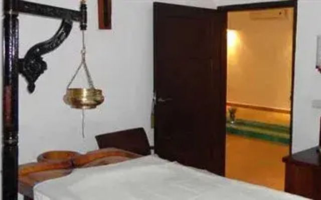 Kanatal Resorts & Spa