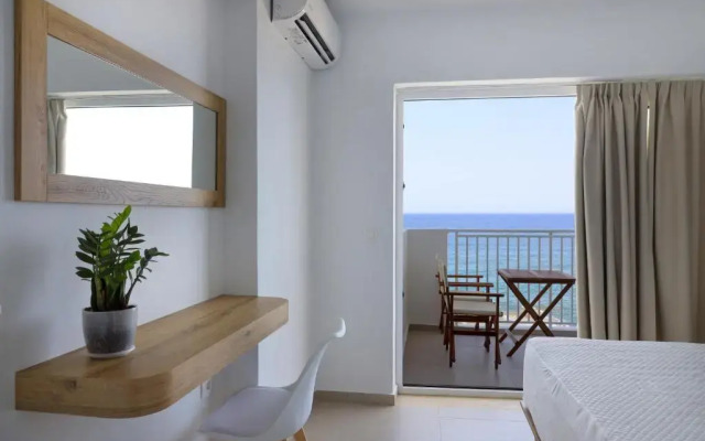 Sea Breeze Hotel