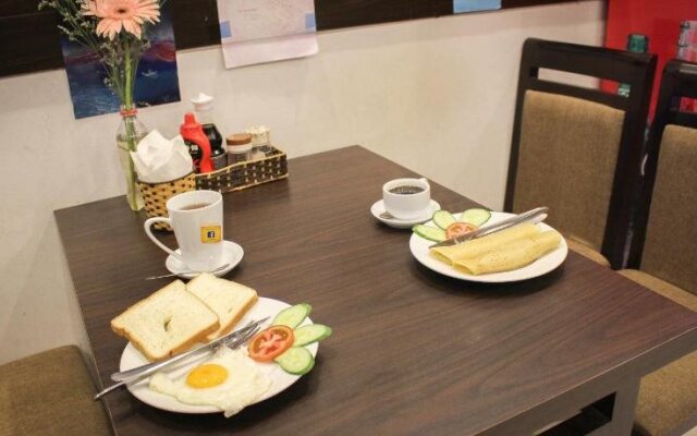 Summer Place Hotel - Hostel