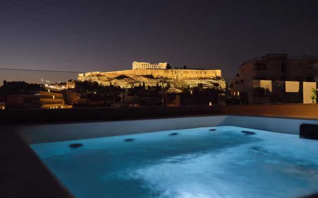 Live and Travel Athens