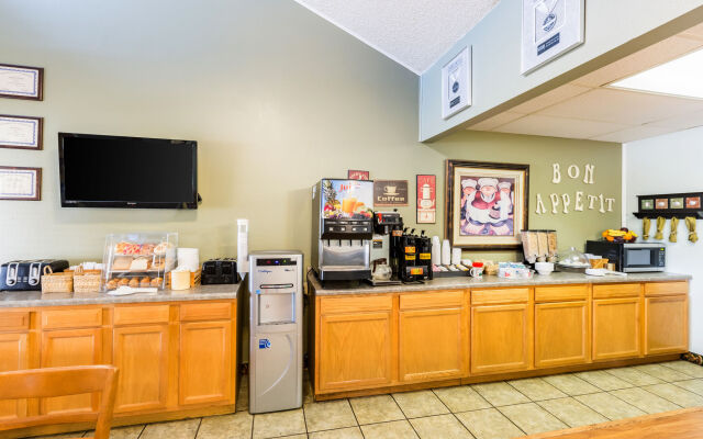 Super 8 by Wyndham Grand Island South