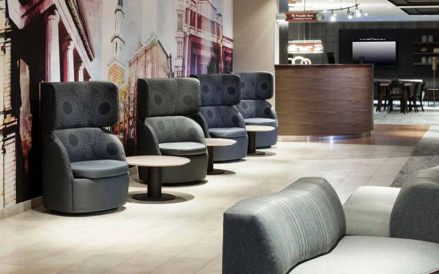 Courtyard by Marriott Alexandria Old Town/Southwest