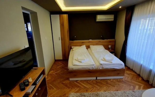 Ivet Guest rooms