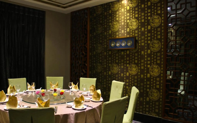 Carrianna Hotel