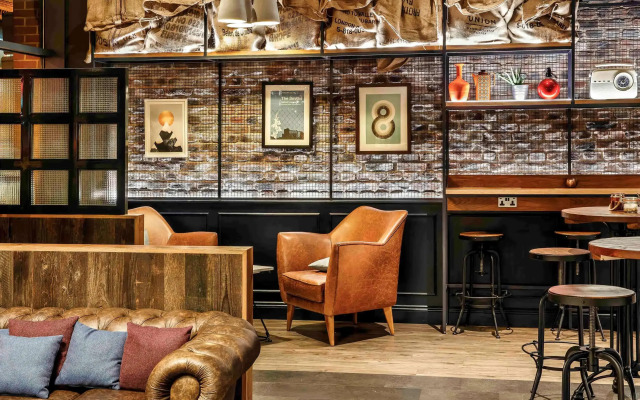 ibis Manchester Centre 96 Portland Street