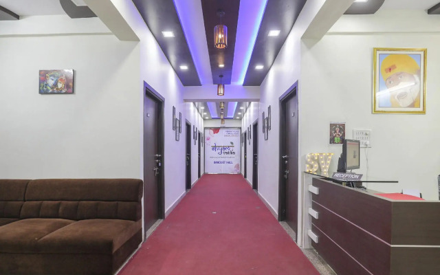 OYO 72278 Abhi Palace