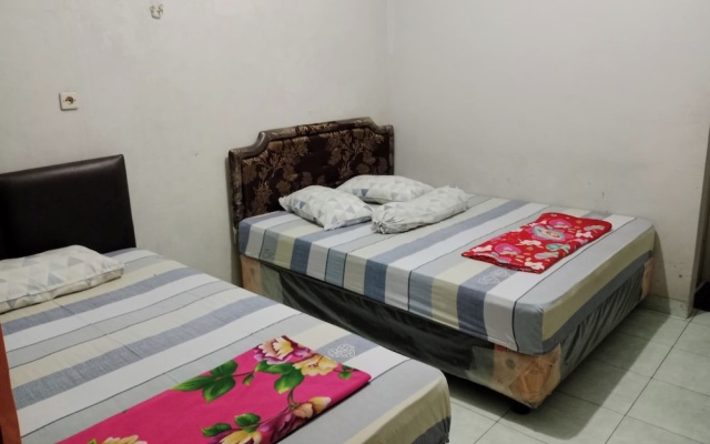 Hotel Malinda Pangandaran – Guest Rooms – Pangandaran