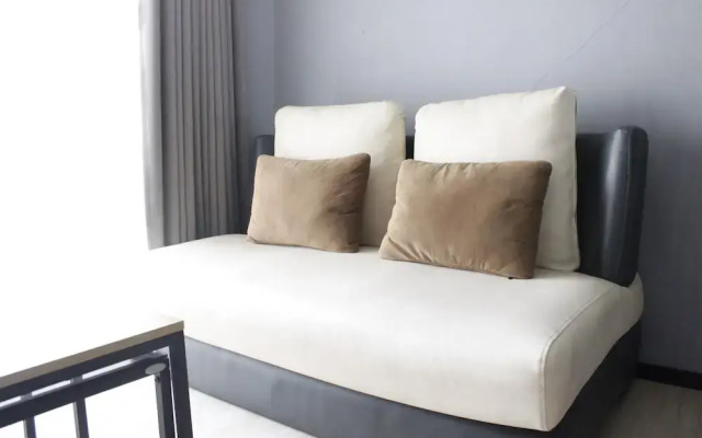 Modern & Comfy 2BR Apartment at Gateway Pasteur