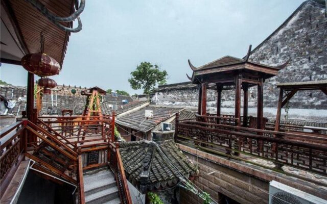 Xitang Moon Courtyard Guest House