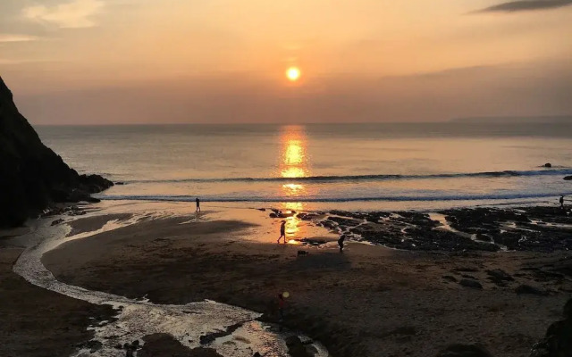 Brightham House Boutique Bed & Breakfast