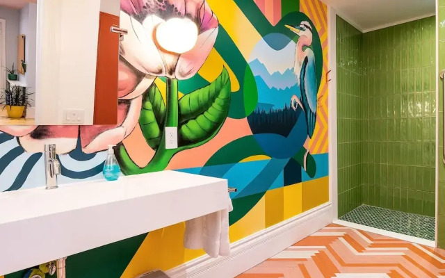 11 Rooms Boutique Hotel