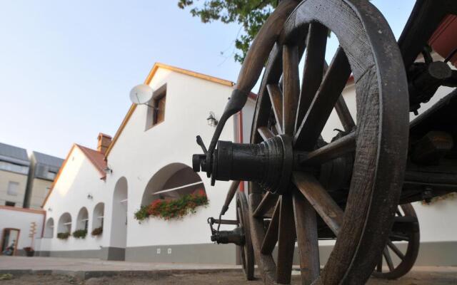 Rgi Posta tterem s Fogad