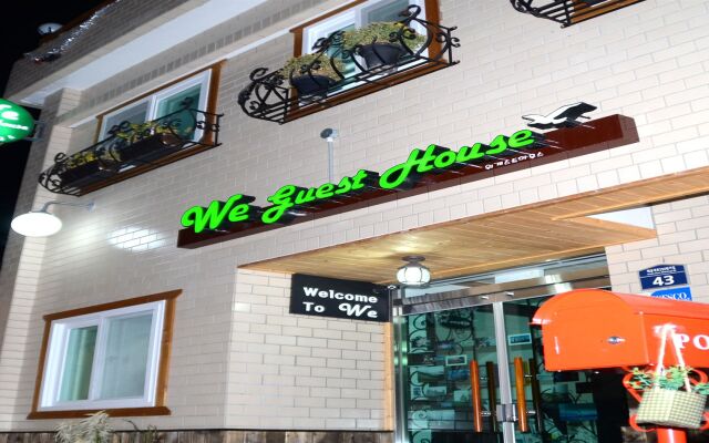 We Guest House - Hostel