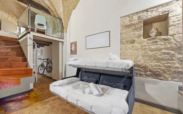 GuestHost - Heart of Assisi Cozy Flat