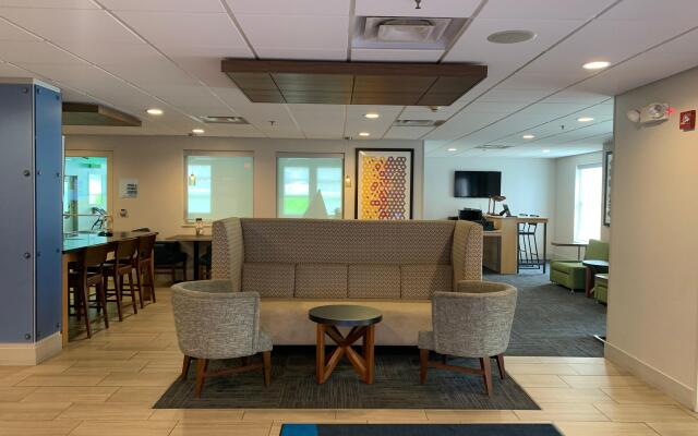 Holiday Inn Express Fairfield by IHG