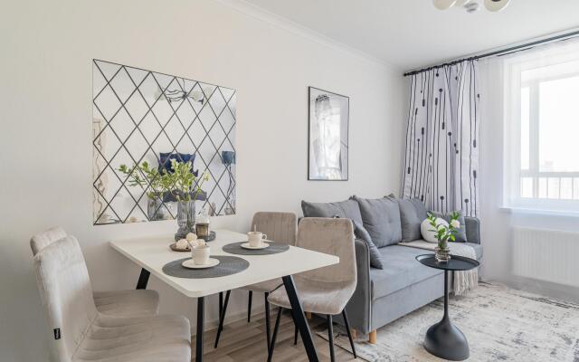 Лайт Апартаменты на улице Академика Парина 37А