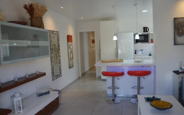 Apartamentos Lacy Only Adults