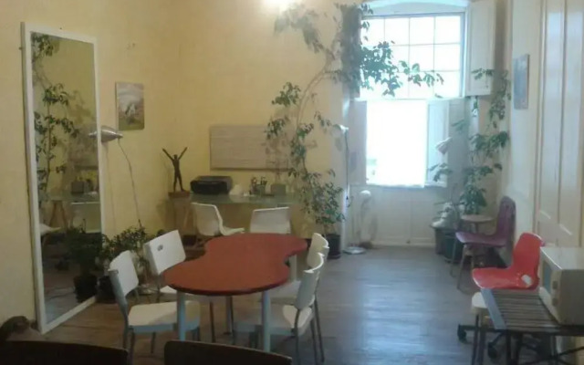 Hostel La Casa Encantada