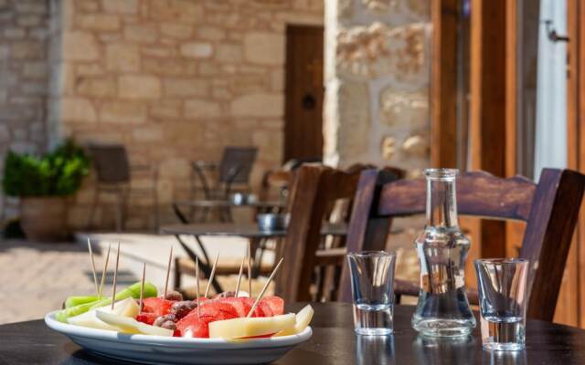 Petronikolis Village