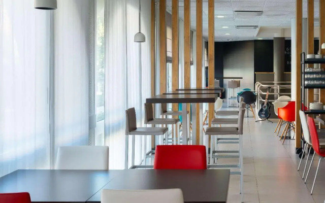 ibis Epernay Centre Ville