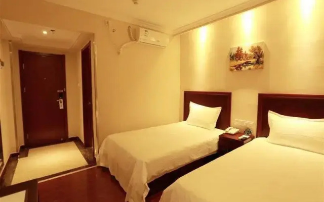 GreenTree Inn Hainan Sanya Chunyuan Seafood Square Express Hotel