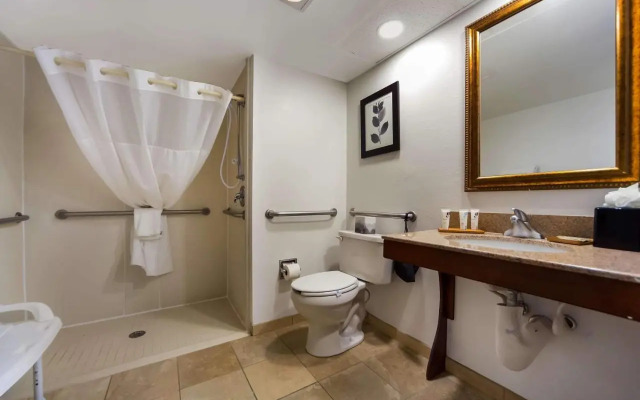 Hampton Inn Lincoln Airport I8