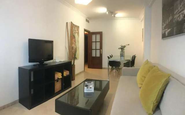 Apartamentos Puente Miraflores