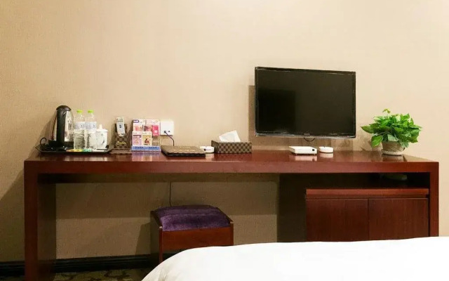 Liangjiang Shiguang Inn