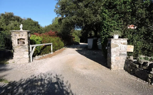 GITES de Plos Appart CHALET PISCINE SPA