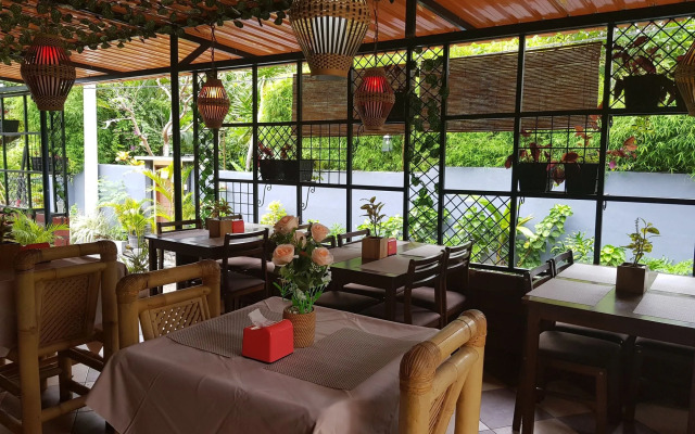 Nipah Pool Villas & Restaurant