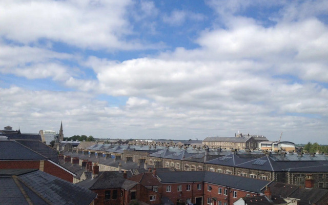 Holiday Inn Express Swindon City Centre by IHG